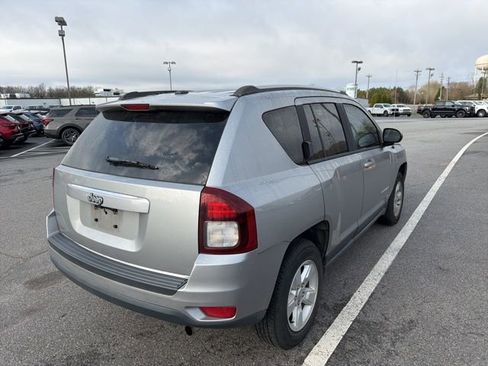 Used 2016 Jeep Compass Sport w/ Power Value Group image 3