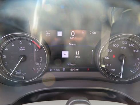 Used 2023 Cadillac XT6 Premium Luxury w/ Technology Package image 22