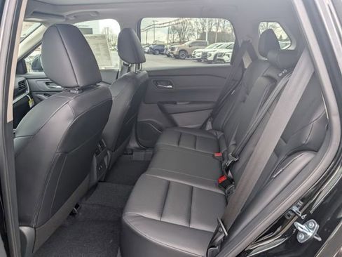 New 2026 Nissan Rogue SV AWD/4WD image 10