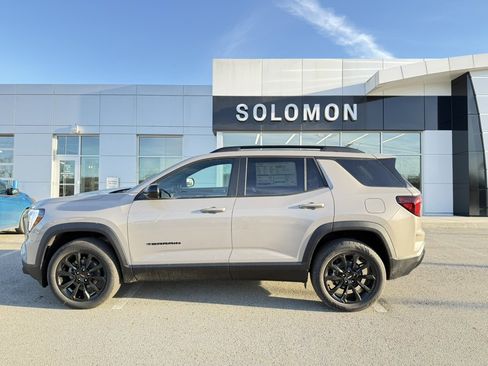 New 2026 GMC Terrain Elevation w/ Elevation Premium Package image 2