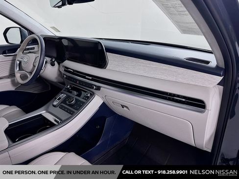 Used 2025 Hyundai Palisade Calligraphy AWD/4WD image 32