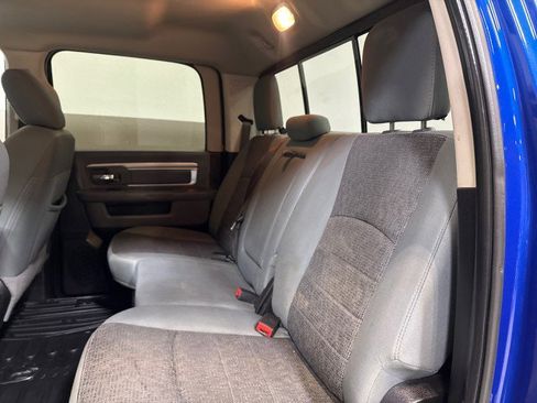 Used 2018 RAM 3500 Big Horn image 33