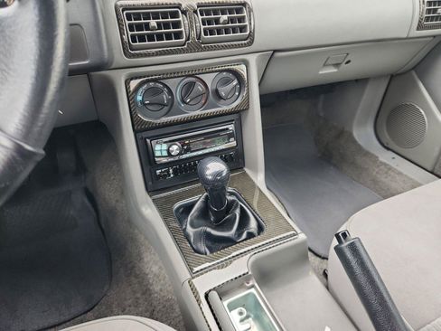 Used 1988 Ford Mustang LX RWD image 26