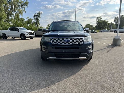 Used 2016 Ford Explorer Platinum AWD/4WD image 6