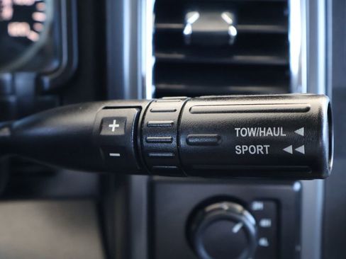 Used 2017 Ford F150 XLT image 33