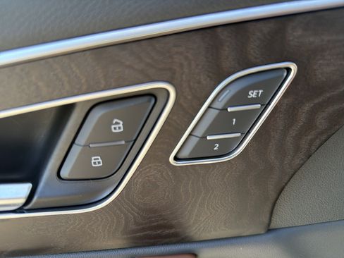 Used 2021 Audi Q7 3.0T Prestige image 21