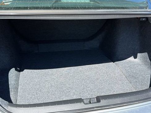 Used 2021 Honda Accord LX image 12