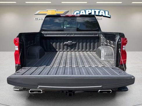 Used 2026 Chevrolet Silverado 1500 High Country AWD/4WD image 32