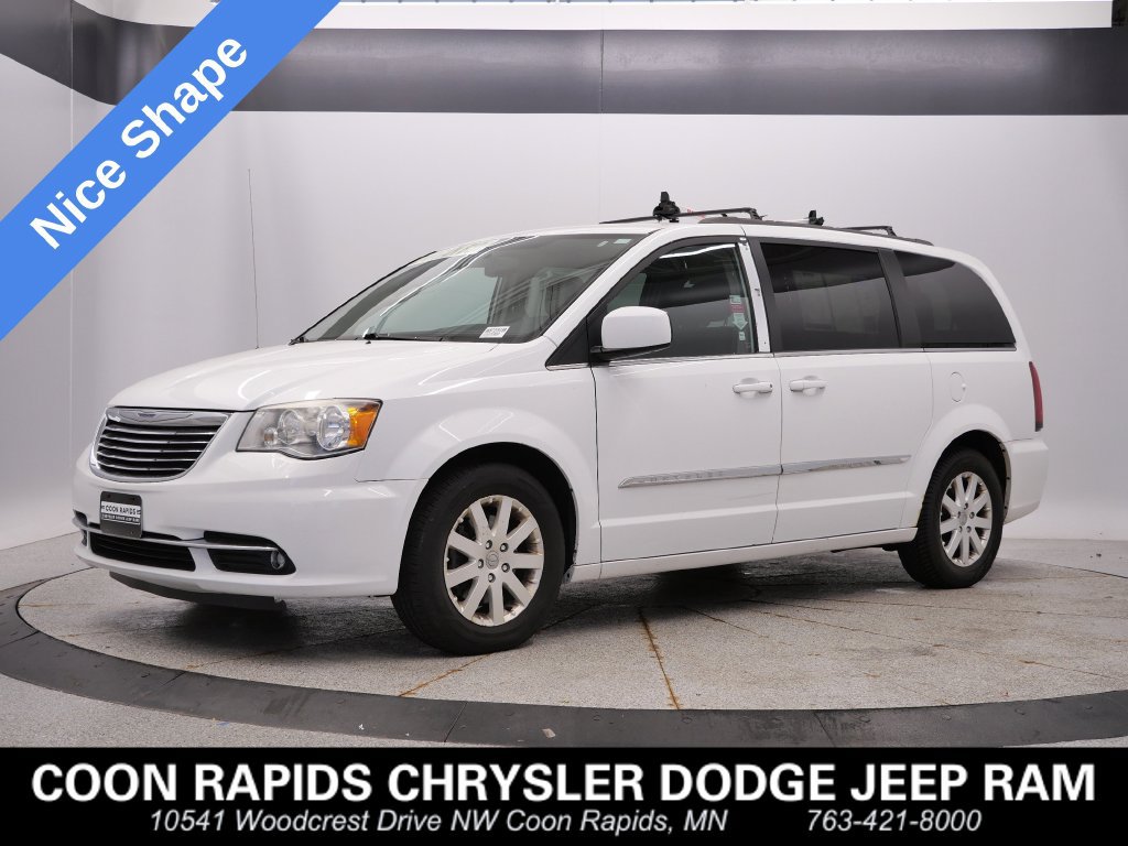 Used 2014 Chrysler Town & Country Touring FWD 360° Tour