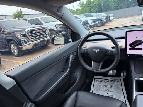 Used 2021 Tesla Model Y Performance AWD/4WD image 19