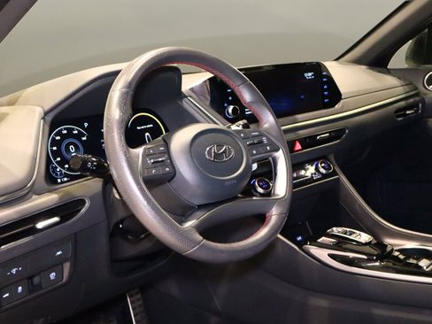 Used 2022 Hyundai Sonata SEL Plus image 10