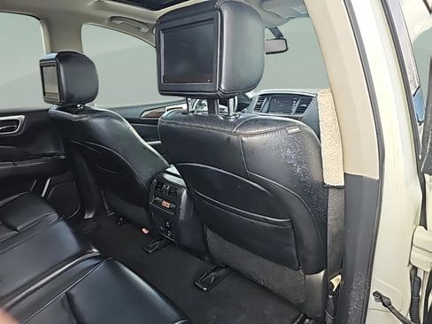 Used 2017 Nissan Pathfinder Platinum w/ Family Entertainment Package image 23