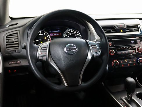 Used 2015 Nissan Altima 2.5 S w/ Power Driver Seat Package image 12