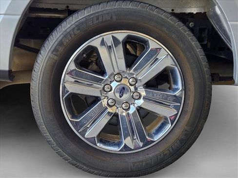 Used 2018 Ford F150 XLT w/ Equipment Group 302A Luxury RWD image 21
