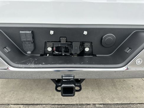 Used 2024 Chevrolet Silverado 1500 LT w/ Safety Package RWD image 27