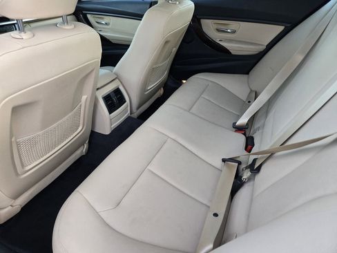 Used 2018 BMW 320i xDrive Sedan image 26