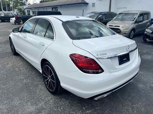 Used 2021 Mercedes-Benz C 300 Sedan image 6