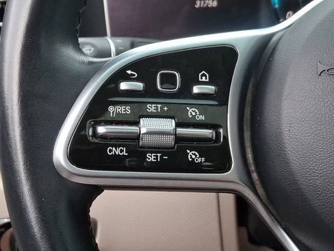 Used 2020 Mercedes-Benz E 350 4MATIC Sedan image 22
