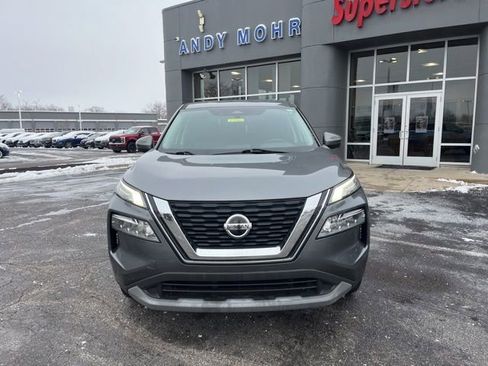Used 2021 Nissan Rogue SV image 12