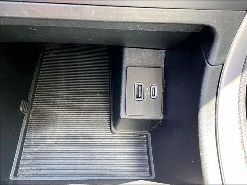 Used 2023 Ford Edge SEL AWD/4WD image 27