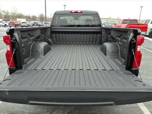 New 2026 Chevrolet Silverado 1500 W/T w/ WT Convenience Package AWD/4WD image 4
