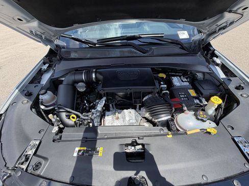 Certified 2025 Jeep Compass Limited AWD/4WD image 22
