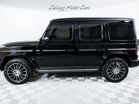 Used 2022 Mercedes-Benz G 550 image 2