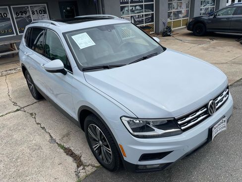 Used 2018 Volkswagen Tiguan SE AWD/4WD image 20
