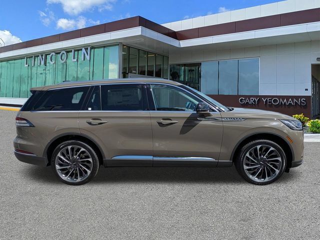 New 2026 Lincoln Aviator Reserve AWD/4WD image 3