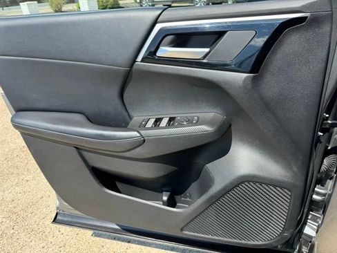 Used 2022 Mitsubishi Outlander SE AWD/4WD image 19