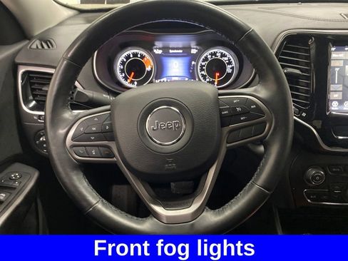 Used 2019 Jeep Cherokee Limited image 15