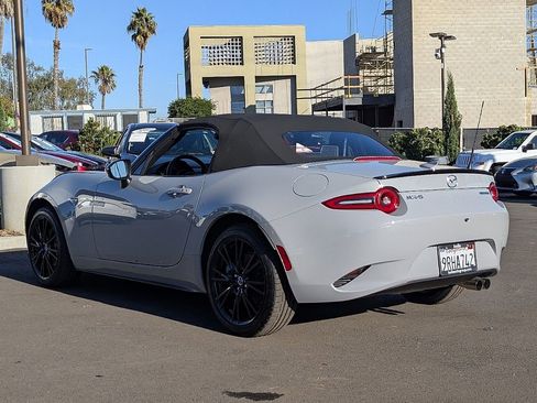 Certified 2025 MAZDA MX-5 Miata Club image 9