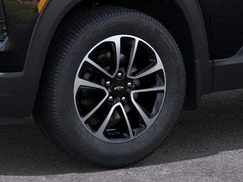 New 2026 Chevrolet TrailBlazer LT w/ Convenience Package AWD/4WD image 9