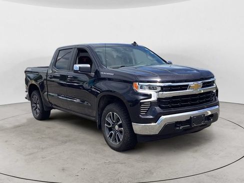 Used 2023 Chevrolet Silverado 1500 LT AWD/4WD image 7