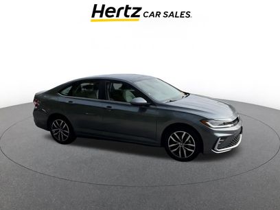 Used 2025 Volkswagen Jetta SE