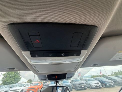Used 2025 Nissan Rogue SV AWD/4WD image 42