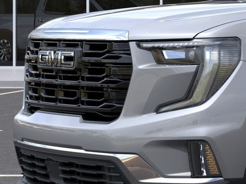 New 2026 GMC Acadia Elevation w/ Black Edition FWD image 14