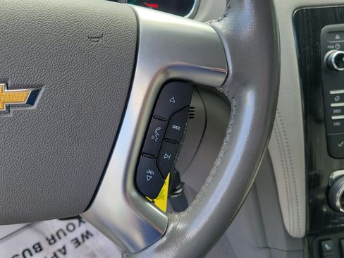 Used 2016 Chevrolet Traverse LT AWD/4WD image 23