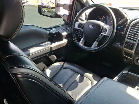Used 2021 Ford F250 Platinum w/ FX4 Off-Road Package AWD/4WD image 13
