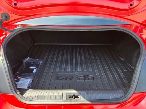 Used 2023 Toyota GR86 Premium w/ ALL Weather Mat Package (TMS) RWD image 11