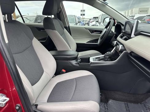 Used 2023 Toyota RAV4 XLE image 16