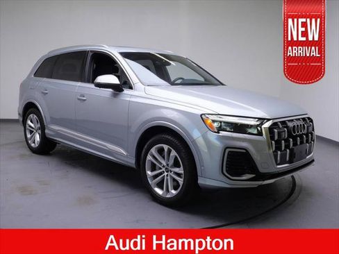 Certified 2025 Audi Q7 2.0T Premium Plus AWD/4WD image 3