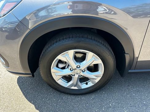 Certified 2024 Honda HR-V LX image 9