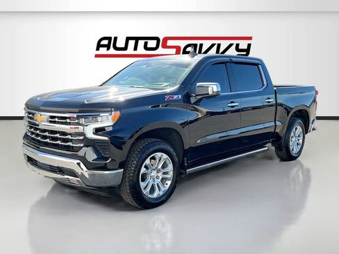Used 2025 Chevrolet Silverado 1500 LTZ AWD/4WD image 3