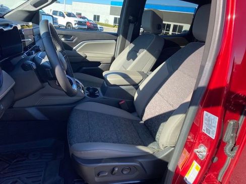 Certified 2024 Chevrolet Colorado ZR2 w/ Safety Package image 15