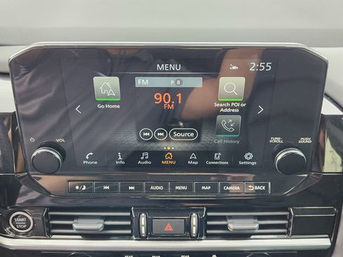 Used 2024 Nissan Pathfinder SL w/ SL Premium Package image 20