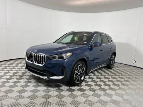New 2026 BMW X1 xDrive28i w/ Convenience Package AWD/4WD image 3