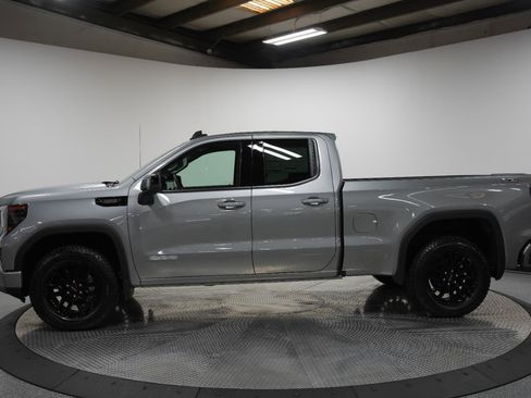 New 2025 GMC Sierra 1500 Elevation image 4