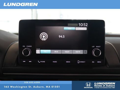 Used 2025 Honda Pilot Sport image 23