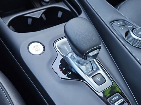 Used 2022 INFINITI QX50 Luxe image 16